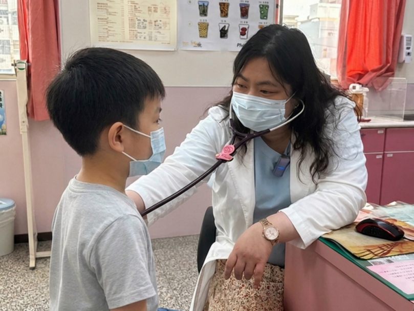 童感冒三餐吃退燒藥仍無改善  檢驗後確診染B流