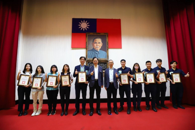 詐團在桃郵踢大鐵板！300萬元肥肉差點到口   吳進益：郵警聯手守護民眾財產安全