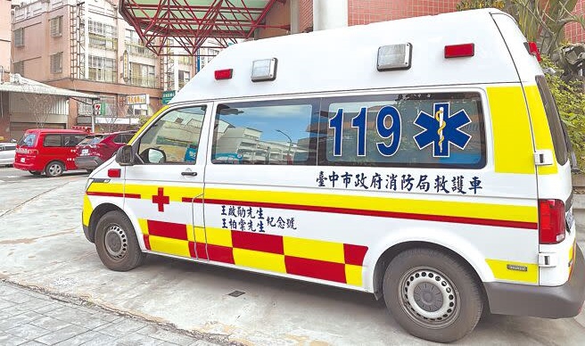 男高處墜落社區大門慘死   警方通知其家人才知出事