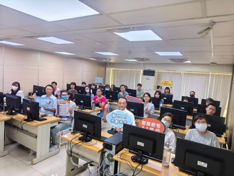 打造智慧行政新模式   新竹市府辦理生成式AI實作課程