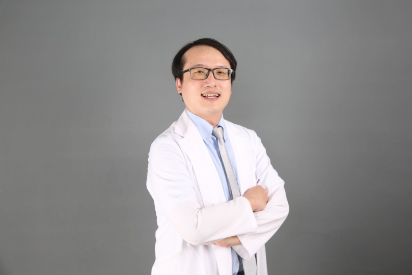 心臟功能僅剩15％也不放棄！ 東海博士鄭諭聰醫師結合AI挑戰心血管重症極限醫療