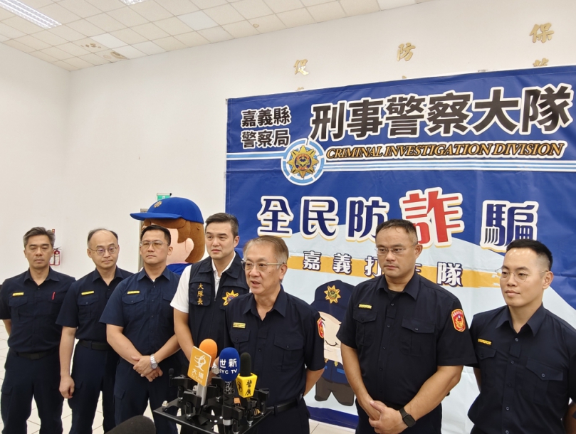 嘉義縣警局成功埋伏逮獲車手 警銀聯手攔阻土地抵押詐騙 守住1320萬元鉅款