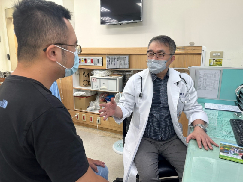 中秋烤肉吃鯖魚　50歲男子突然滿臉通紅  豐醫急診提醒留意「組織胺中毒」　魚烤熟了也不代表安全