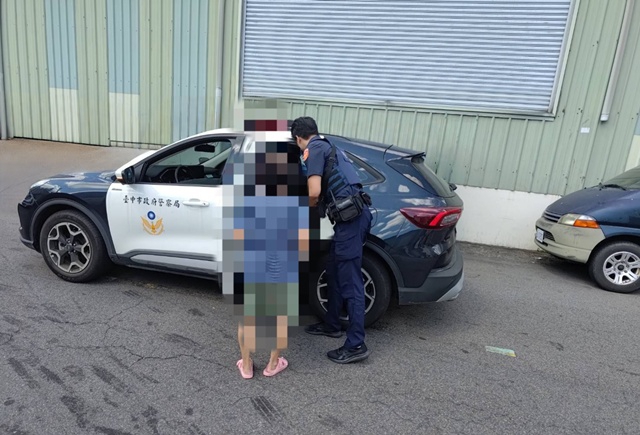 早起晨運返家迷途釀驚魂    太平警貼心護送婦人返家