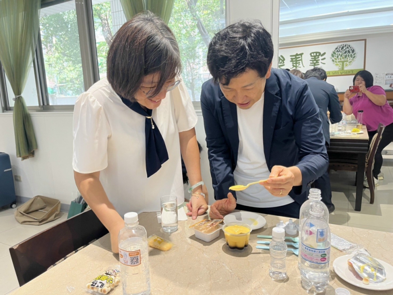 臺中市政府社會局攜手跨專業團隊　推動口腔功能促進照顧