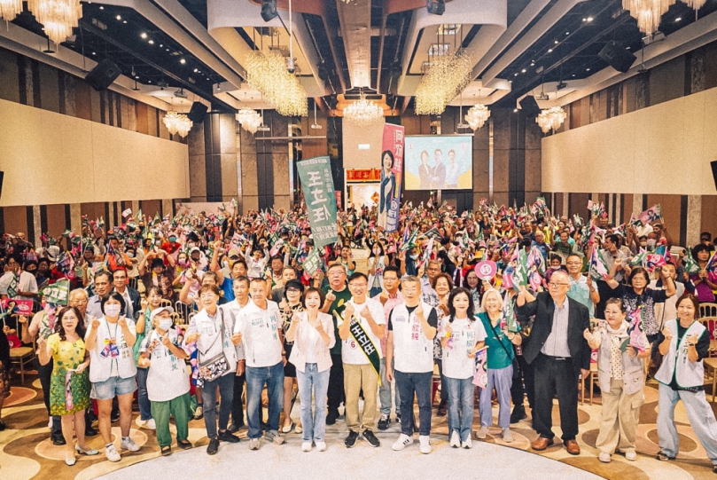 中央地方大團結！民進黨台中市議員王立任與台中市長候選人何欣純聯合競總盛大成立