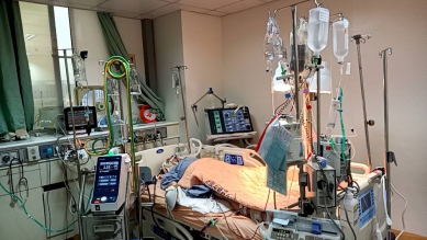 員榮醫院第一個裝葉克膜治癒病人。（照片員榮提供）