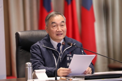 歡慶春節！中市府暖心服務不打烊  副市長黃國榮籲勿酒駕、注意行車安全