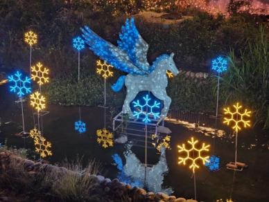 迎耶誕、跨年與元宵！水利局點亮四大燈區  藍白冰河、飄雪效果打造最浪漫台中冬季