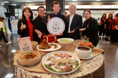 愛心飄香 南投推廣年菜