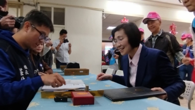「登記不是妥協，而是戰鬥的開始」徐欣瑩今正式登記新竹縣長黨內初選