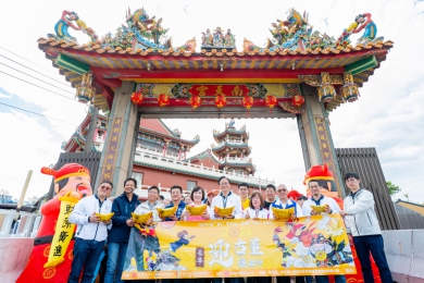 龍潭迎古董接財神熱鬧踩街　26支隊伍熱情參與