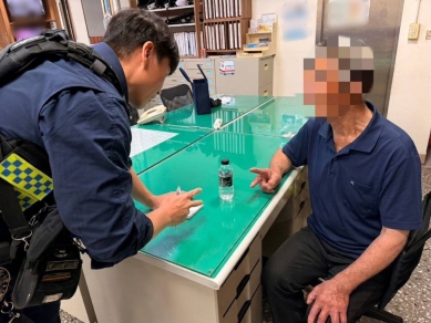 差點送不了愛孫出嫁！8旬阿公北上參加婚宴卻迷路，警靠「一名字」尋回幸福