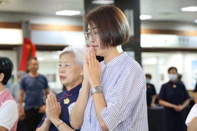 慈濟南投縣府浴佛 許縣長：感念佛恩‧父母恩‧眾生恩