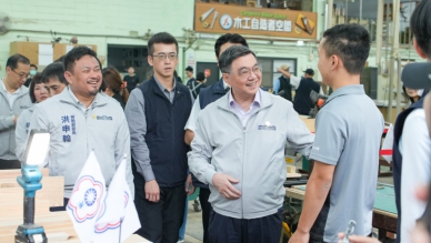 行政院院長卓榮泰訪視第48屆國際技能競賽國手及培訓團隊 期許技能競賽接軌產業人才需求，打造臺灣技術人才新品牌