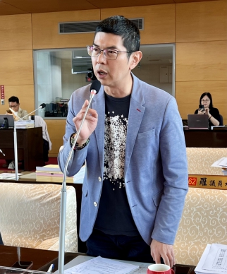 中秋、開學在眼前　糕餅、團膳業者憂缺油　民進黨台中市議會黨團總召周永鴻：市府儘速協調安全油品供應