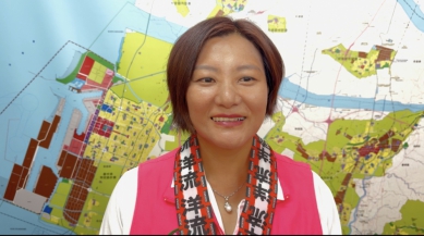 洋流風潮席捲台中  民進黨台中市東南區市議員候選人陳雅惠議員發放300條洋流飄帶5分鐘索取一空