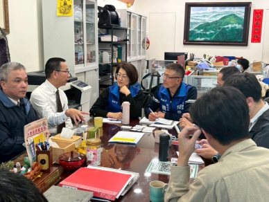 「東勢-豐原」就醫更便利！邱愛珊協調爭取209路公車11月試辦繞駛豐原醫院 每日提供2班次、平假日皆行駛　減少山城長輩就醫轉乘負擔