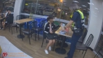 父愛爆發！少女因課業壓力深夜滯留便利商店    暖警救助送返家