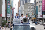 台灣民眾黨黨主席黃國昌合體立委羅廷瑋台中市車掃  呼籲支持者7月26日勇敢站出來投下「不同意罷免」票