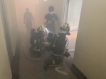 提升消防人員自救能力！中市消防局辦理火場生存訓練