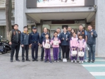 新竹市開學日   高虹安陪小朋友上學    警方啟動護童專案