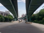 台中高鐵陸橋1日起試辦開放機車雙向通行