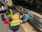 最強執念！9旬翁烈日跌倒熱到失憶仍堅持辦事  警民聯手護送平安歸
