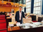 民進黨台中市議會黨團總召周永鴻:藍線預算八年暴增千億無法開工 還要再追加千億 盧市府空轉8年鐵證 捷工局:中捷藍線朝2034完工推進 經費依細設成果送中央審議爭取補助