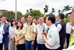 走訪南投水里商圈 卓揆盼儘速提出《中小微企業轉型升級發展條例》 協助地方商圈轉型升級