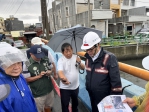 豪雨重創茄萣成水鄉澤國　李柏融冒雨勘災籲市府強化治水與環保建設