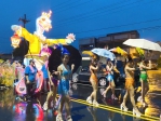 包公陣頭變身森巴舞隊！三條崙雨夜踩街展現文化新意