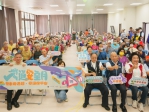 高齡換照免奔波！中市府串聯監理服務進鄰里　講習、換照一站完成