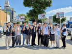 青年接棒、傳承北屯！國民黨台中市議員暨臺中地區農會理事長陳成添領軍北屯區市議員候選人吳宗學水湳市場掃街　「三寶爸」爭取鄉親朋友支持