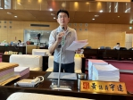 台中州廳近期重新開放部分空間，並結合爵士音樂節舉辦活動，吸引不少市民走進州廳    民進黨台中市議員黃守達質疑台中州廳定位相當模糊