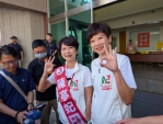 台南市長東亭妃抽中3號
