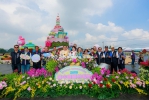 2026台中花毯節15週年盛大開箱！盧市長偕三麗鷗明星打造「甜點王國」創三大歷史之最